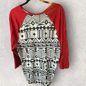 Lularoe Women's Randy Baseball Raglan Red, Black And White Size 2XL-NWT